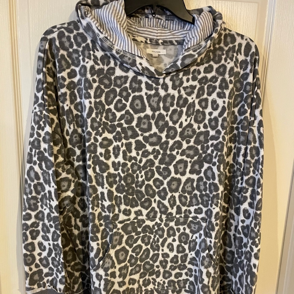 Gray Leopard Plus Size Hoodie